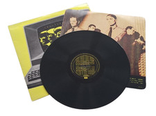 Kraftwerk Computer World 1981 1st  EMI Vinyl LP C/w Inner Sleeve Rounded Corners
