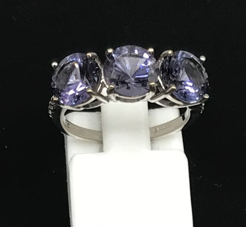 Blueberry quartz ring 9ct - quartz,