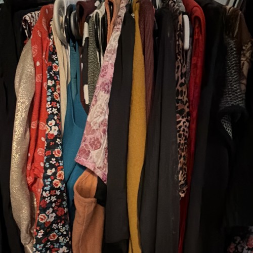 Items mixed clothing mix of - mixed,