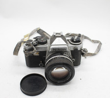 F Vintage Nikon FE 35mm SLR Film Camera inc Nikkor 50mm 1.4 Lens - For Parts