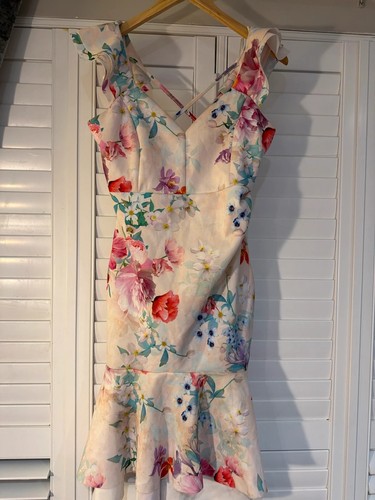 Lipsy womens floral print midi - lipsy,