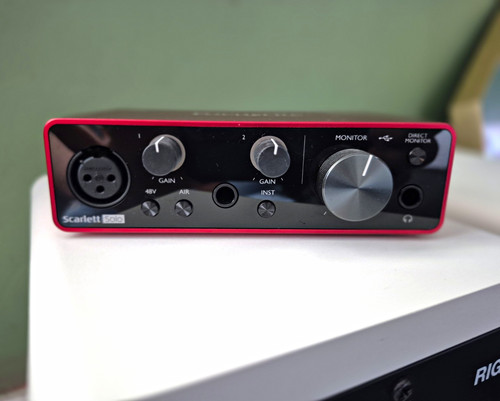 Focusrite scarlett solo usb - solo, usb-c