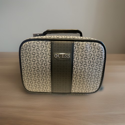 Guess black multi - guess, travel