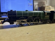 Hornby LNER 4472 “Flying Scotsman” In Apple Green OO Gauge
