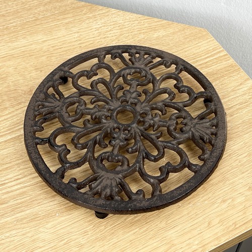 Trivet cast iron - trivet, stand