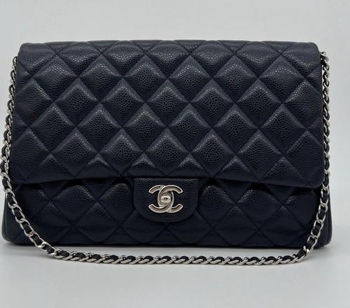 Chanel quilted caviar leather - quilted,