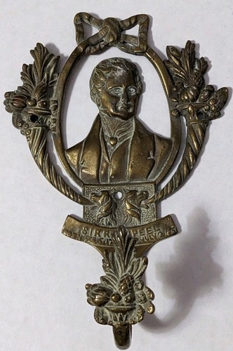 Vtg sir robert - vtg, brass