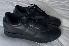 Black Reebok Classic lace up