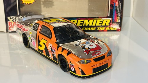Racing champions scale - champions,