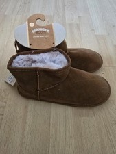 Snuggle Boots Ladies Mini Boots Size 7/8 Brand New