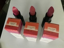 Laura Geller Iconic Lipstick -