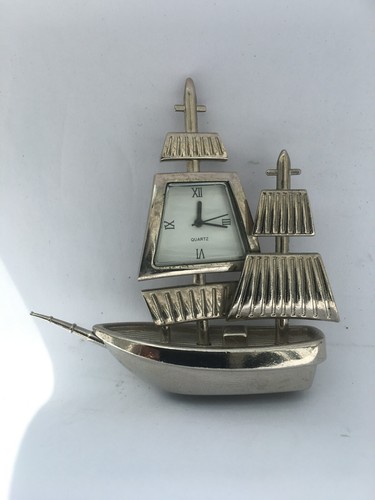 Minature ship quartz clock - quartz, new
