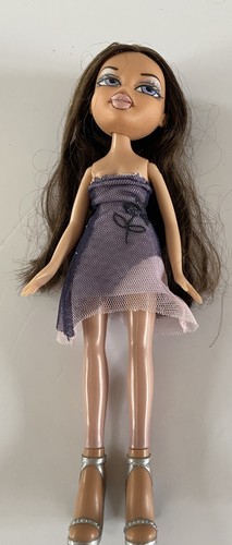 Bratz doll dressed - bratz,