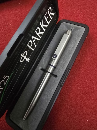 Vintage parker blue trim - vintage,