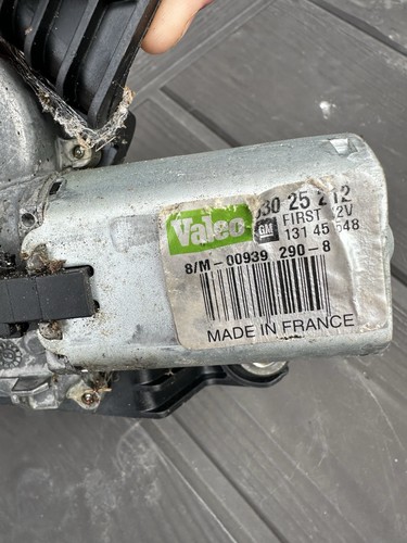 Rear wiper motor vauxhall - rear,