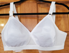 Playtex Cross Your Heart  Bra