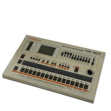 JUNK Not Working Roland TR-707 RHYTHM COMPOSER Vintage Drum Machine