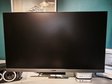 BenQ RD320UA 32" 4K Programming Monitor with MoonHalo Backlight and Flexible Arm