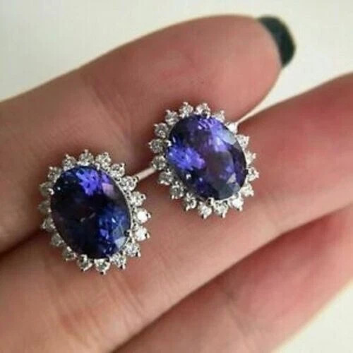 Oval cut tanzanite - 2.96,