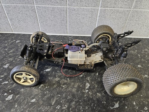 Kyosho nitro car chassis - kyosho,