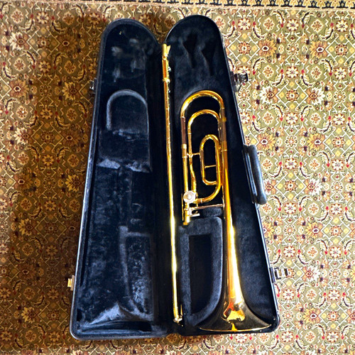 Yamaha tenor trombone f - bb/f,