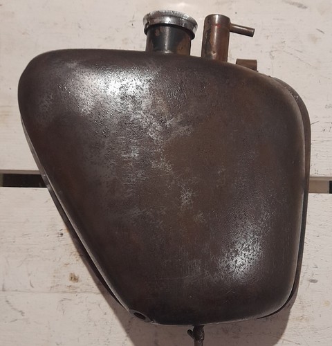 Triumph t120 tr6 oil - t120, tank.