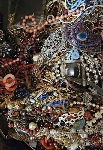2kg mixed jewellery - mixed,