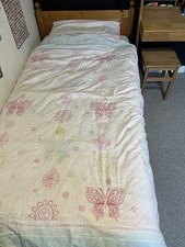 Next 2 co-ordinating single duvet sets with fitted sheets. Turquoise And Pink