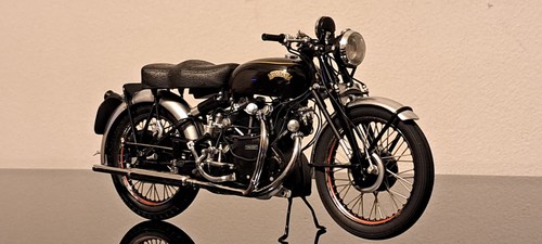 Scale 1950 vincent - 1/12,