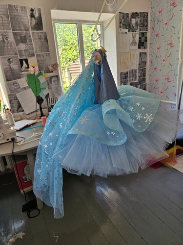 Elegant elsa frozen blue - elegant,