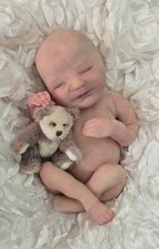 Peanut Full Bodied Silicone 28