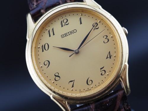 Vintage 1985 seiko - vintage,