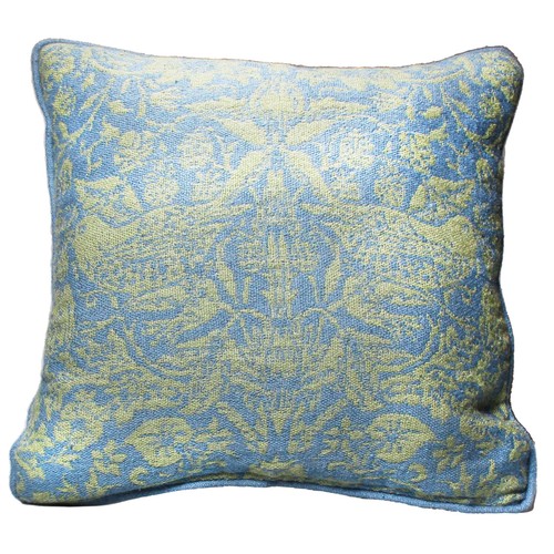 New william morris strawberry - william,