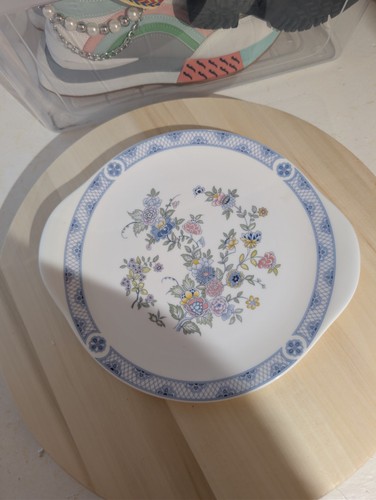 Vintage royal doulton coniston - royal,