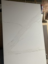 Howdens Calacatta Mineral