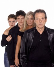 Eastenders [Cast] (11323) 8x10