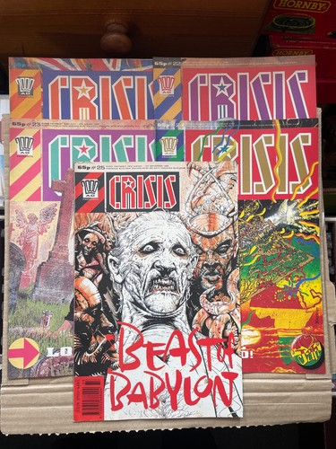 Crisis 2000ad presents - crisis,