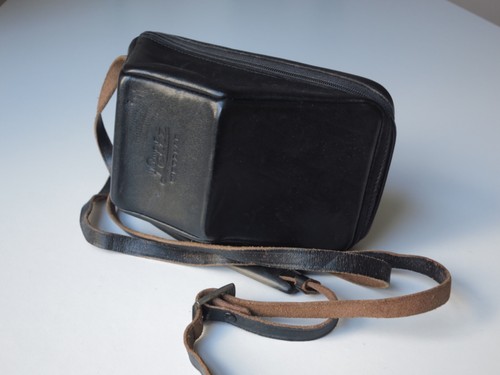Leica camera case black - ,