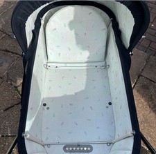 1996 Navy Blue Silver Cross Pram