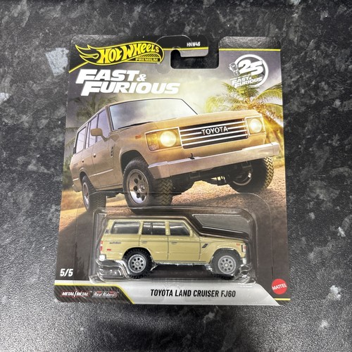 Hot wheels premium fast - hot,
