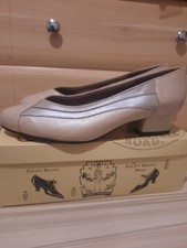 LADIES EQUITY GENUINE LEATHER