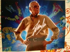 Stan Lee Avengers Signed 8x10