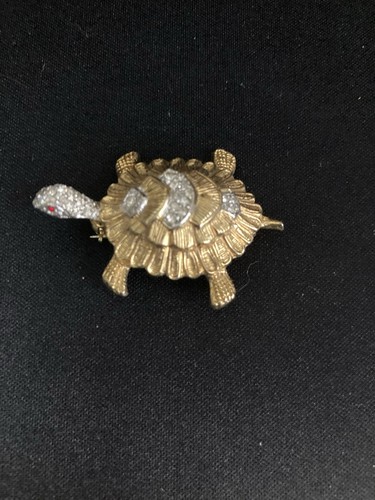 Exquisite stone set tortoise - set,