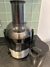 Philips HR1863/01/AJ Powerful Electric Juicer 500-700W Black