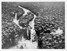 Sebastiao Salgado (warhol Haring Tapies Chagall Helmut Newton Giacomelli Cover)