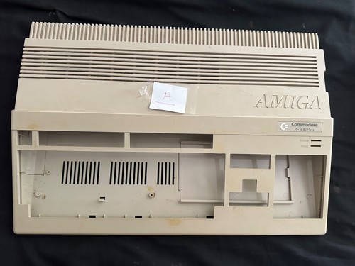 Amiga 500plus case screws has - 500plus,