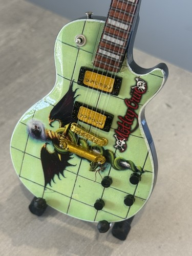 Motley crue miniature - motley, guitar