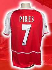 Hand Signed ROBERT PIRES