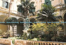 D004095 Malta. Valletta. The