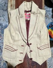 Vintage Ms Pioneer Women’s